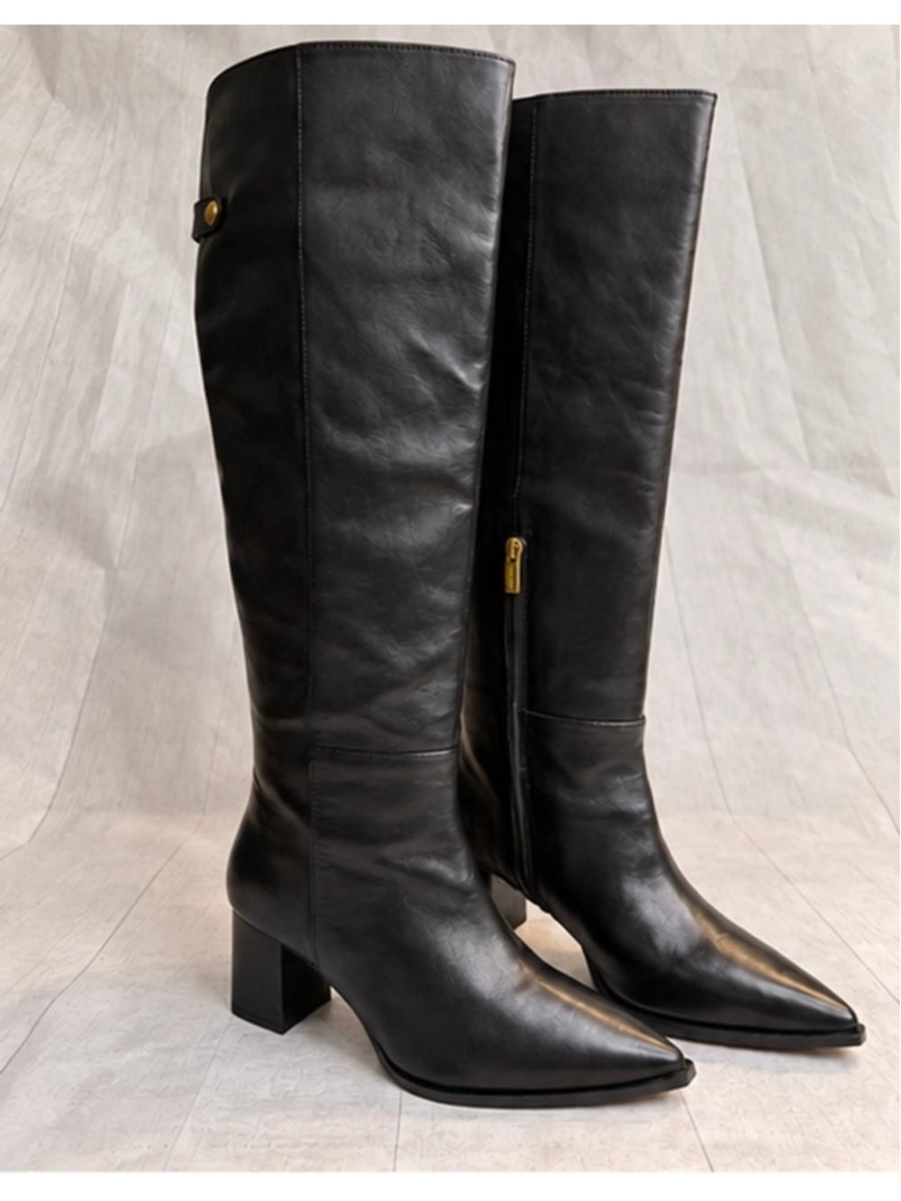 Vince Camuto Lilibet Black Leather Knee High Boots Size 8M Pointed Toe Block Hee